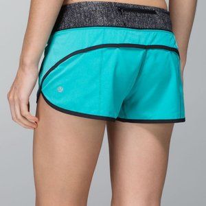 Lululemon teal Speed Short 2.5" inseam black print waistband pockets running
